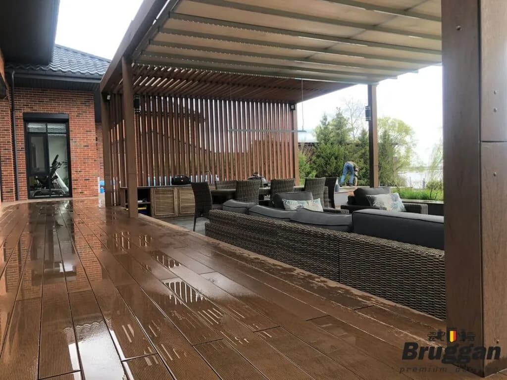 /img/product_realized/Bruggan-MultiColor-wenge_-2-1024x768.webp